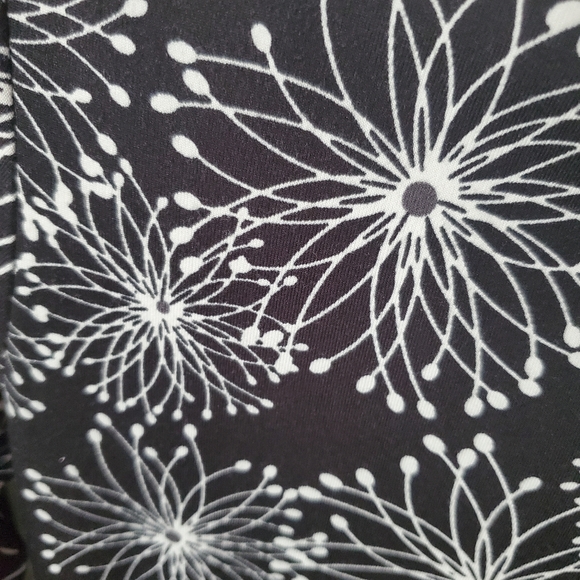 Soybu  guarter length sleeve black dress - Picture 3 of 7